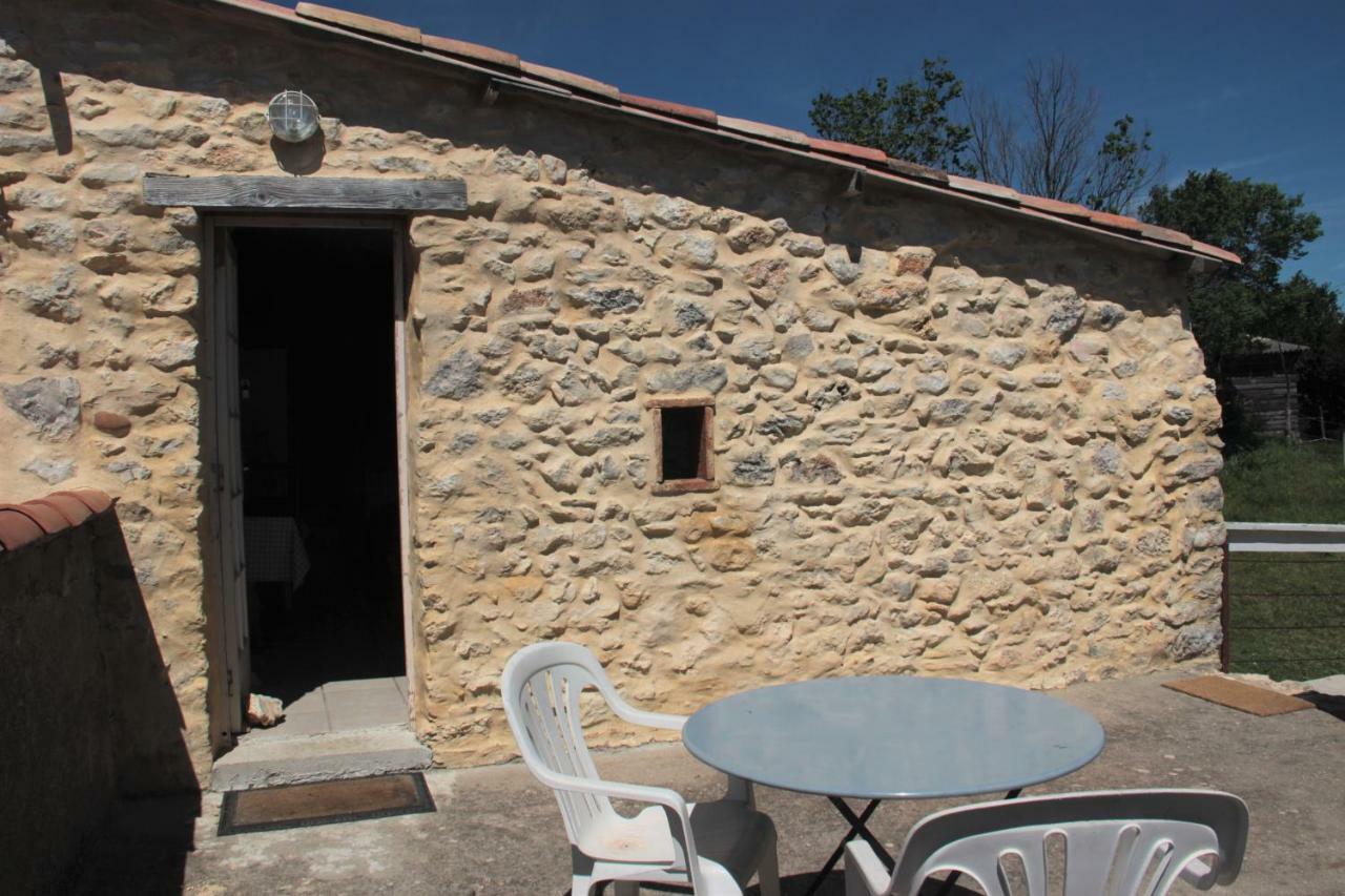 Studio Gard Calme Et Nature Russan 외부 사진