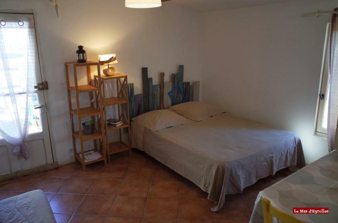 Studio Gard Calme Et Nature Russan 외부 사진